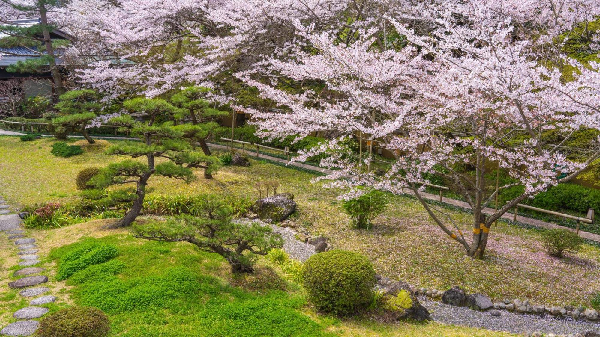 Oukai Villa Izumi Izumi  Bagian luar foto